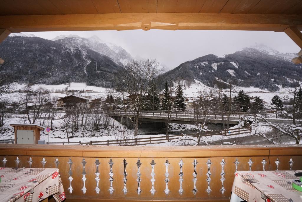 Haus Ruetzbach Apartment Neustift im Stubaital Luaran gambar
