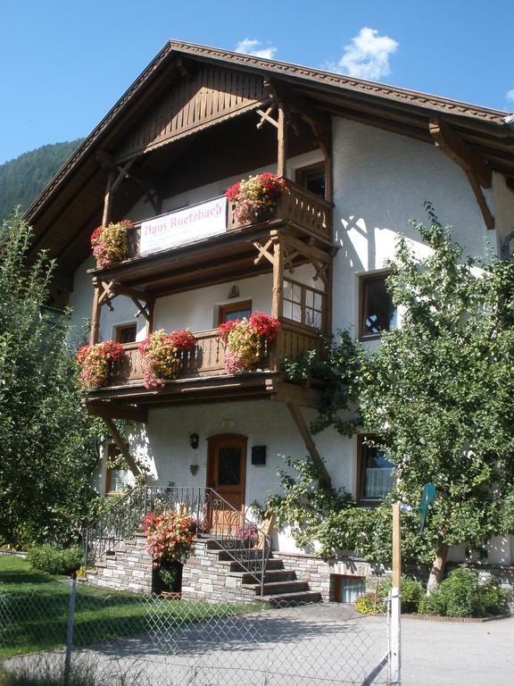 Haus Ruetzbach Apartment Neustift im Stubaital Luaran gambar